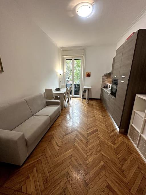 Greta'S Home A 15 Minuti Dal Duomo Mailand Exterior foto